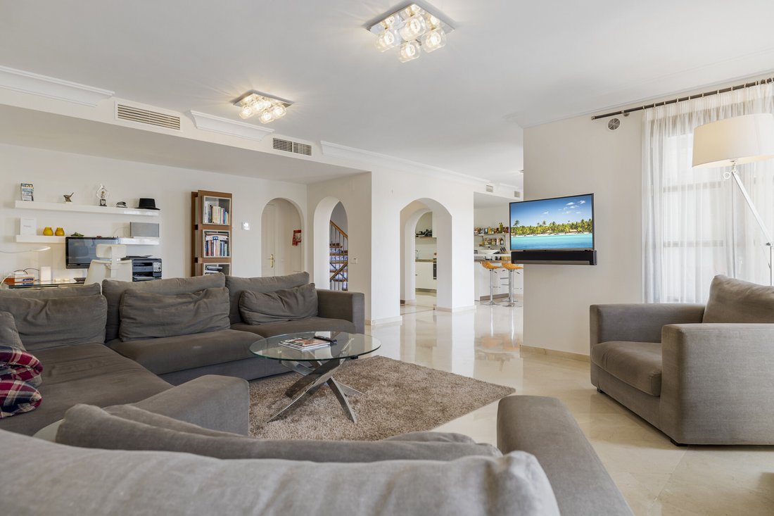 Townhouse in Marbella, Andalusia, Spain 2 - 18802769