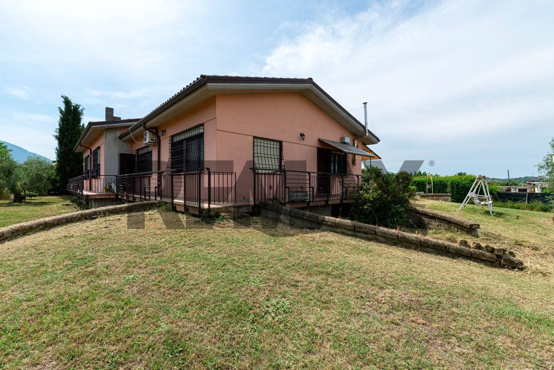Villa à Palombara Sabina, Latium, Italie 4 - 18797267