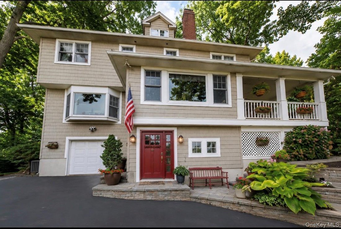 House in Halesite, New York, United States 1 - 18446328
