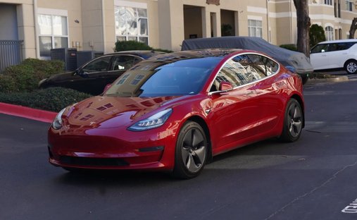 2018 Tesla Model 3 Long Range Sedan 4D in Atlanta, GA, United States 1