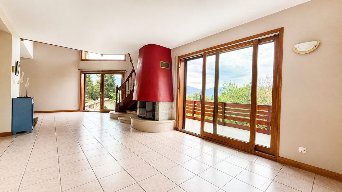 Casa en Perrignier, Auvernia-Ródano-Alpes, Francia 2 - 18797661