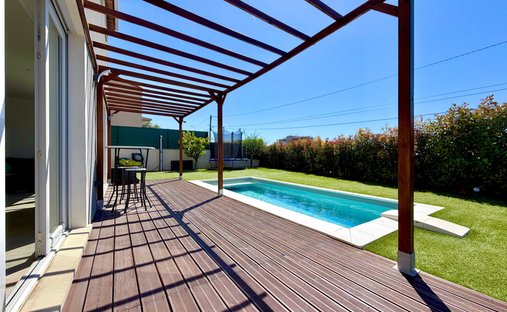 House in Val Fleuri-Les Gros Buaux, Cagnes-sur-Mer, France 1