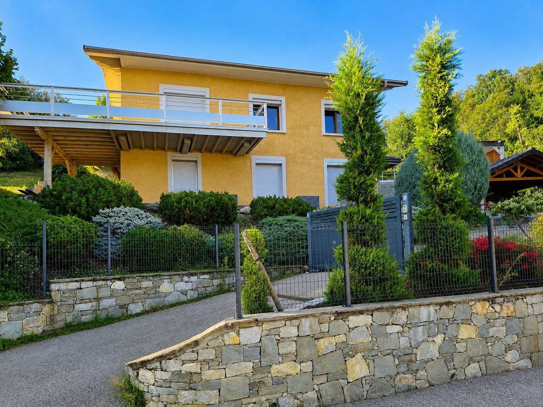 House in Mercury, Auvergne-Rhône-Alpes, France 1 - 18797634