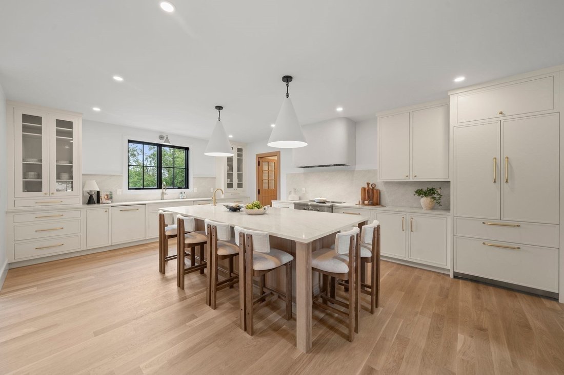 House in Milton, Massachusetts, United States 4 - 18608784