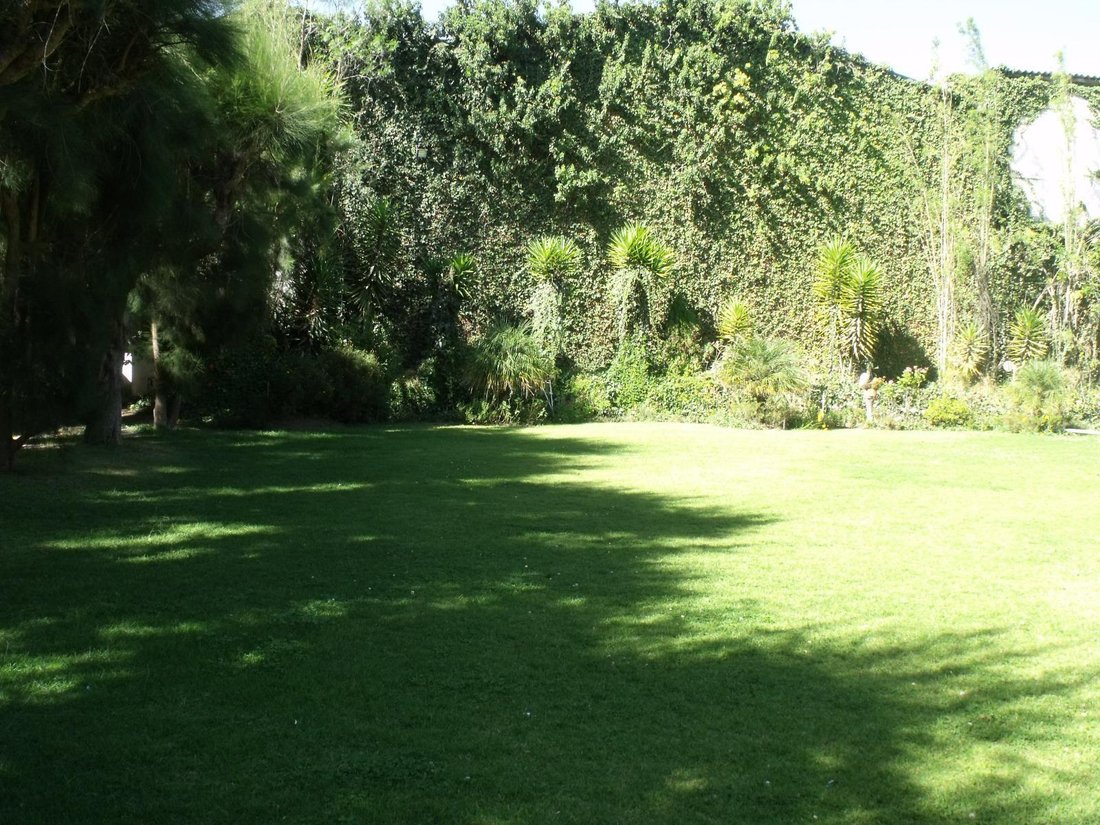 Terreno a Quito, Provincia del Pichincha, Ecuador 1 - 18803818
