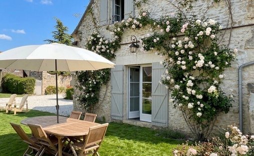 House in Geresmes-Bouillant, Crepy-en-Valois, France 1