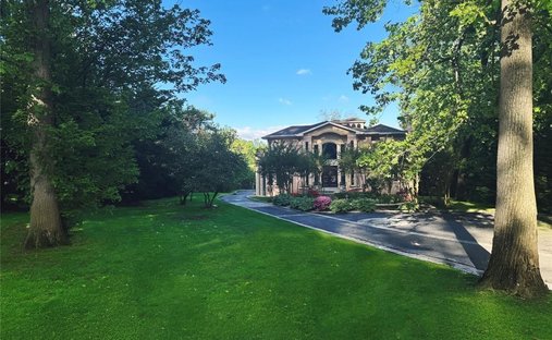 House in Manhasset, New York, United States 1