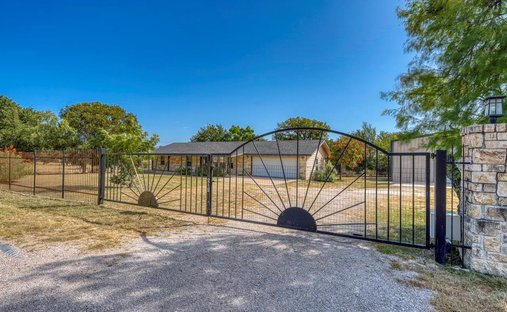 House in Llano, Texas, United States 1