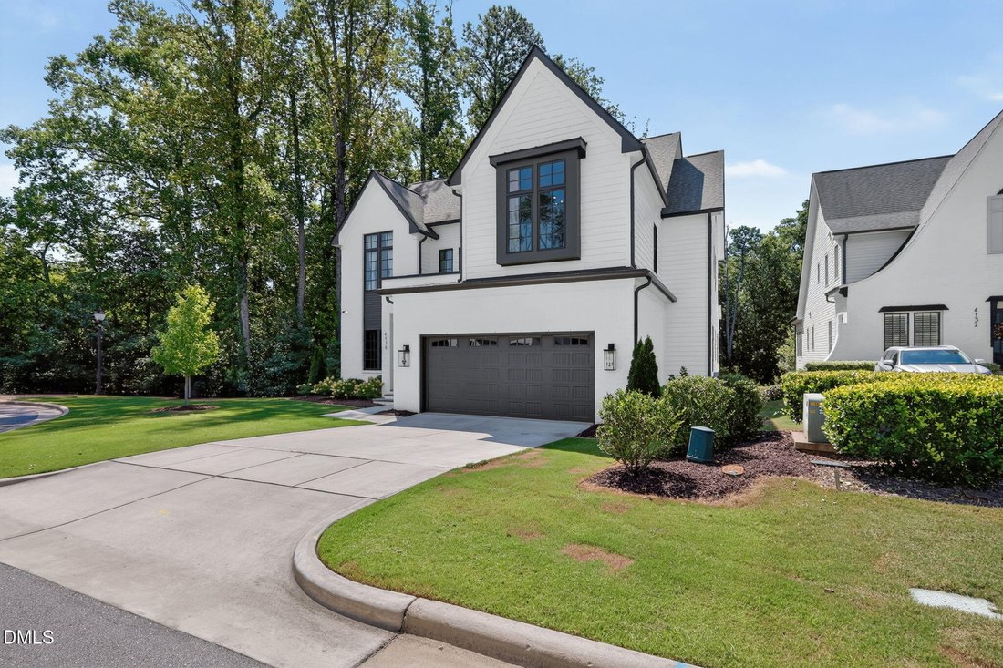 House in Apex, North Carolina, United States 2 - 18796023