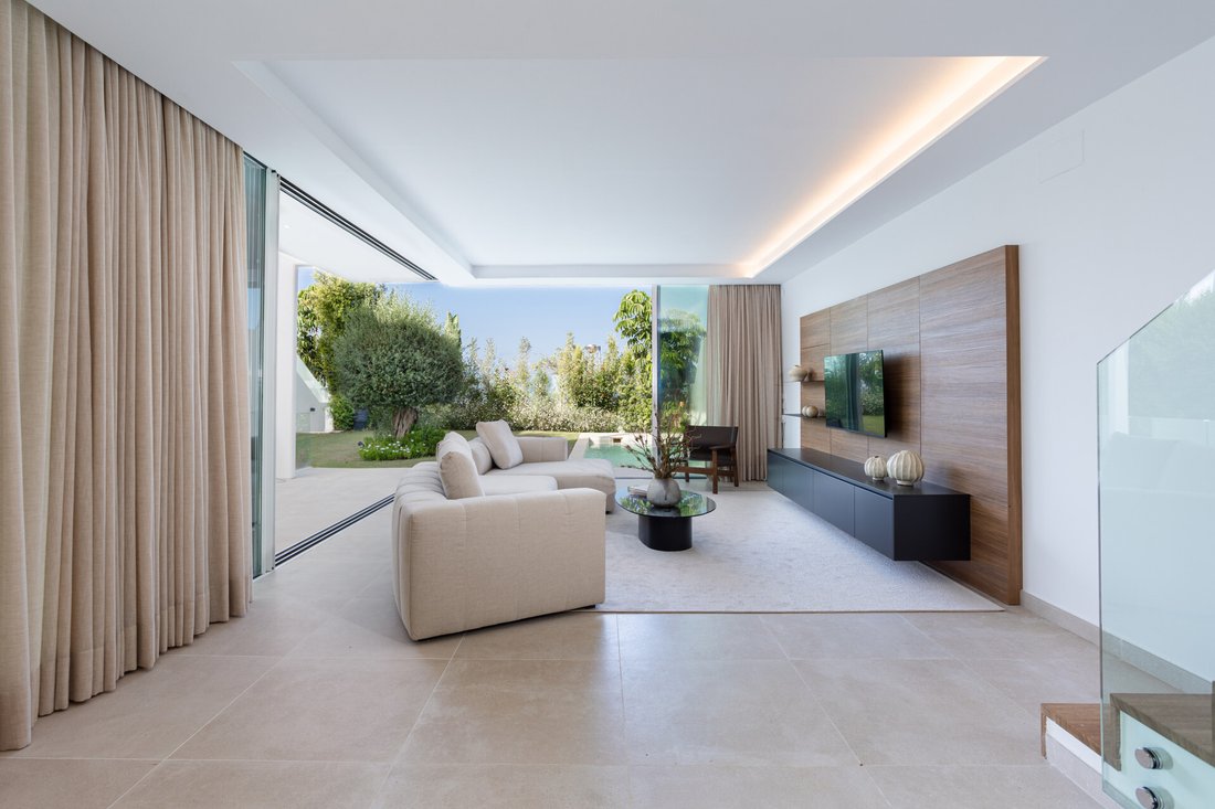 Villa in Marbella, Andalusien, Spanien 4 - 17099771
