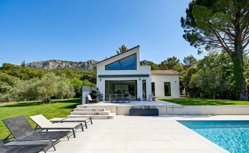House in Le Tholonet, Provence-Alpes-Côte d'Azur, France 1