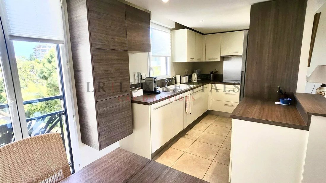 Apartamento en Fontmerle, Antibes, Francia 4 - 15906002
