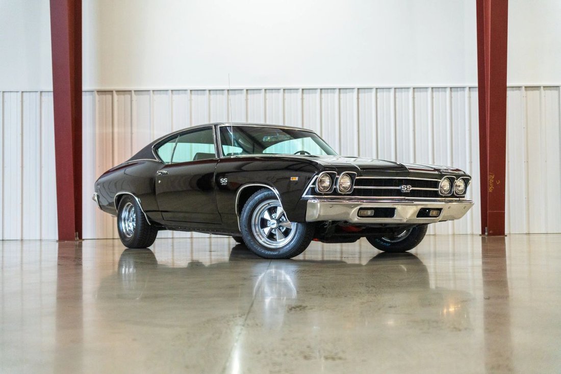 Coupe in Enumclaw, WA, United States 1 - 18801757