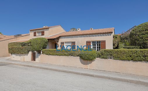 Casa en Hyères, Provenza-Alpes-Costa Azul, Francia 1