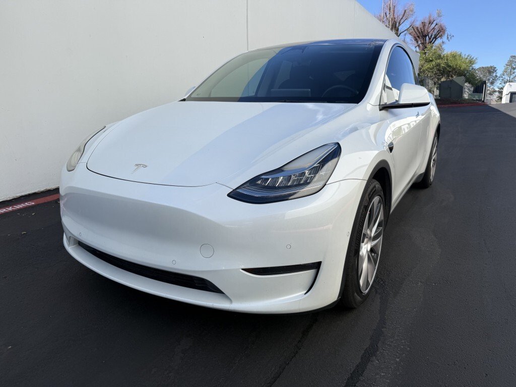 Tesla Model Y in San Diego, CA, United States 1 - 18799888
