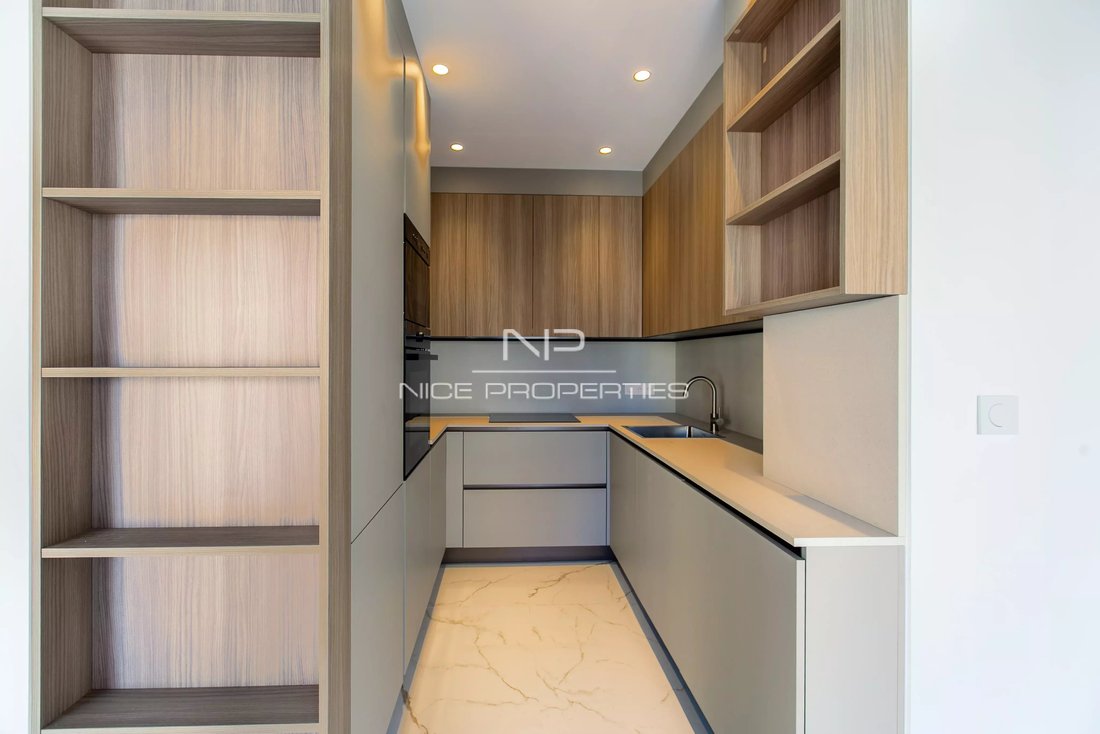 Wohnung in Nizza, Provence-Alpes-Côte d'Azur, Frankreich 2 - 17727943
