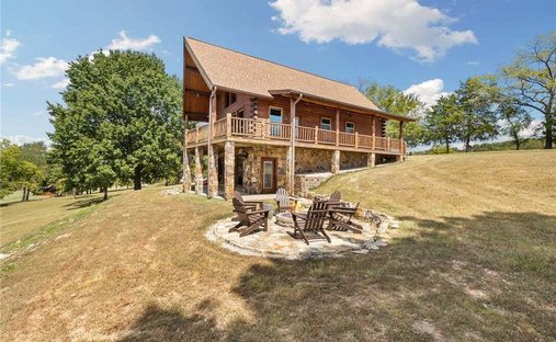 House in Berryville, Arkansas, United States 1