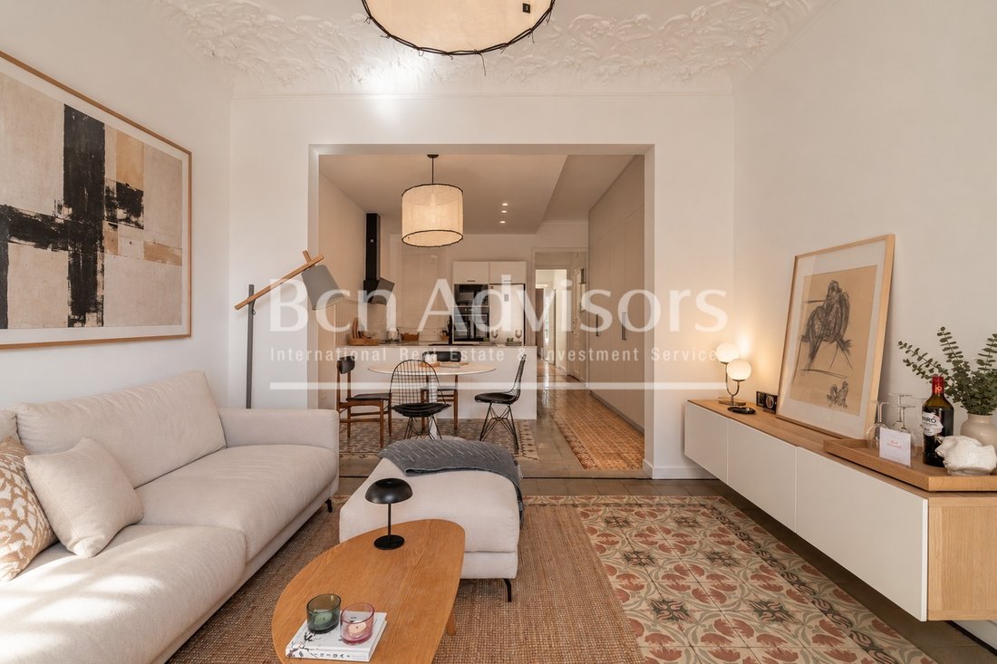 Apartment in Eixample, Barcelona, Spain 4 - 17856525