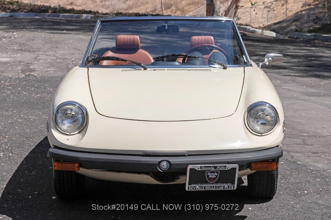 Alfa Romeo Spider in Los Angeles, CA 2 - 18792492