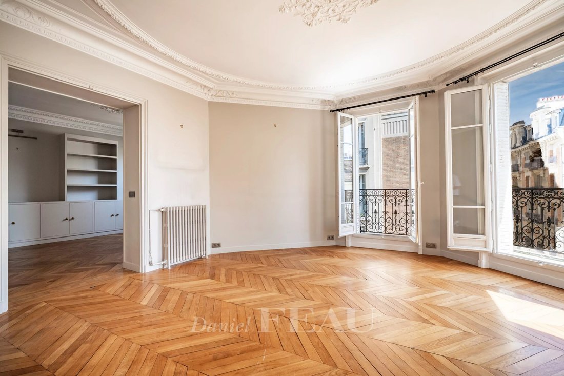 Apartment in Parchamp–Albert Kahn, Boulogne-Billancourt, France 2 - 18792839
