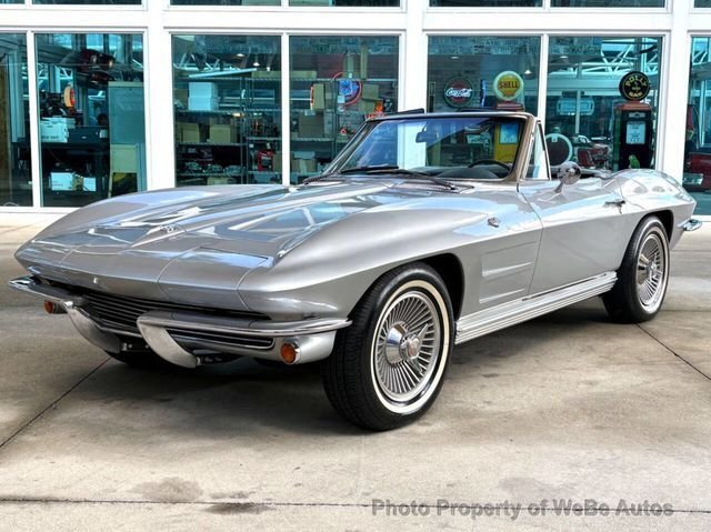 Chevrolet Corvette in Calverton, NY, United States 1 - 18804037
