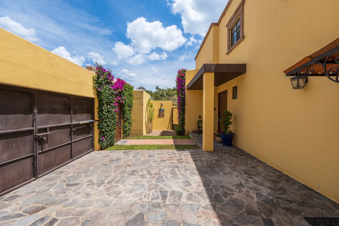 House in San Miguel de Allende, Guanajuato, Mexico 4 - 18792753