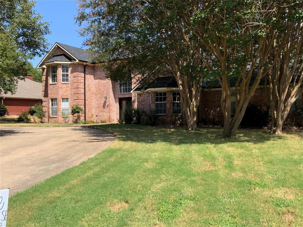 House in Bonham, Texas, United States 3 - 18752209