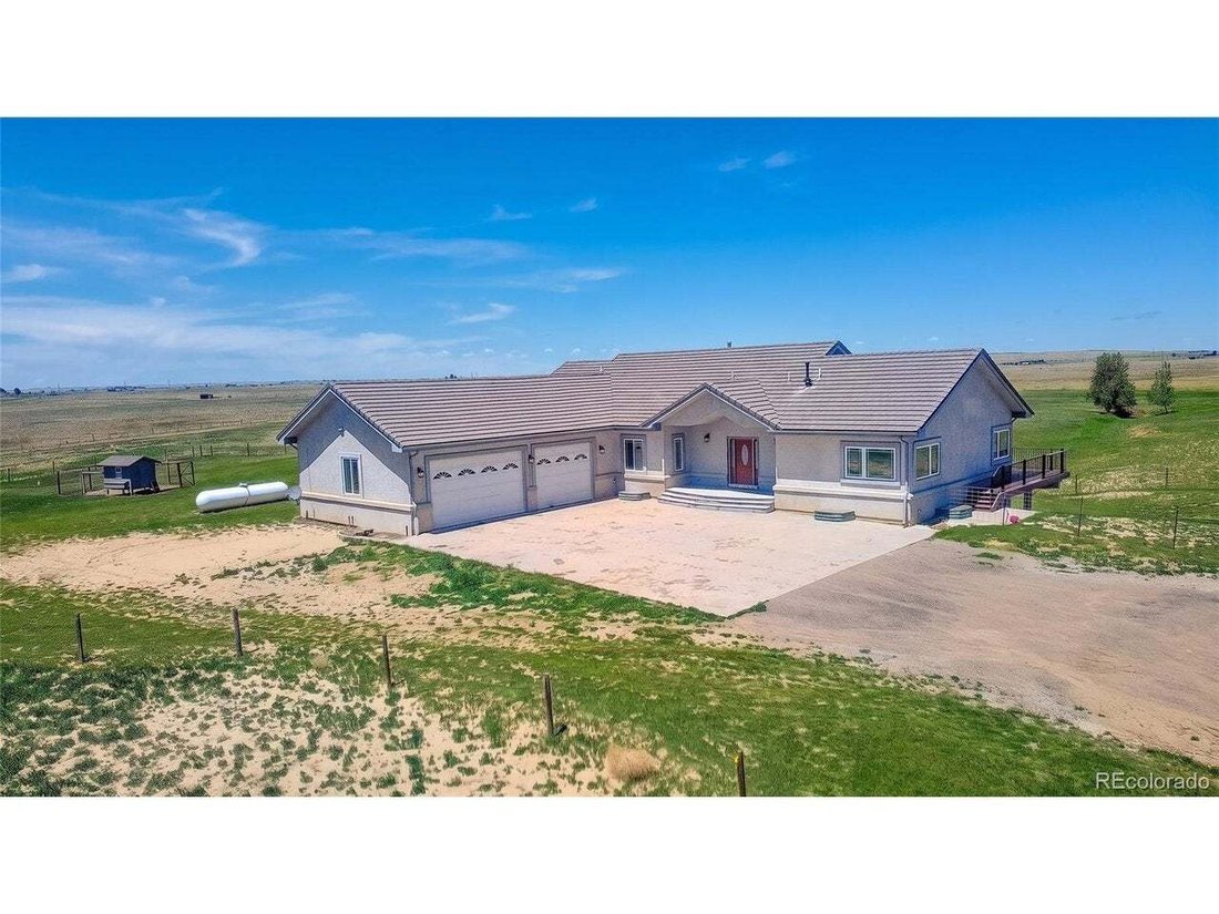 House in Strasburg, Colorado, United States 1 - 18199816