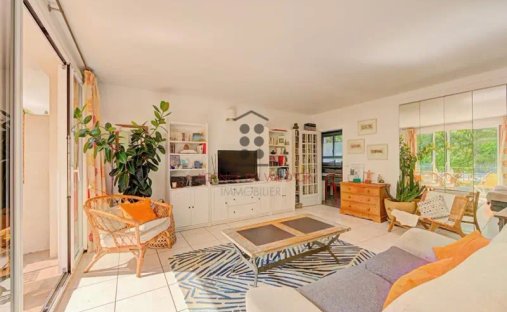 Apartment in Saint-Cloud, Ile-de-France, France 1