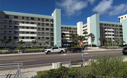 Condo in Madeira Beach, Florida, United States 1