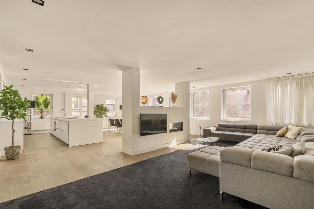 Apartment in Apollobuurt, North Holland, Netherlands 2 - 18793135