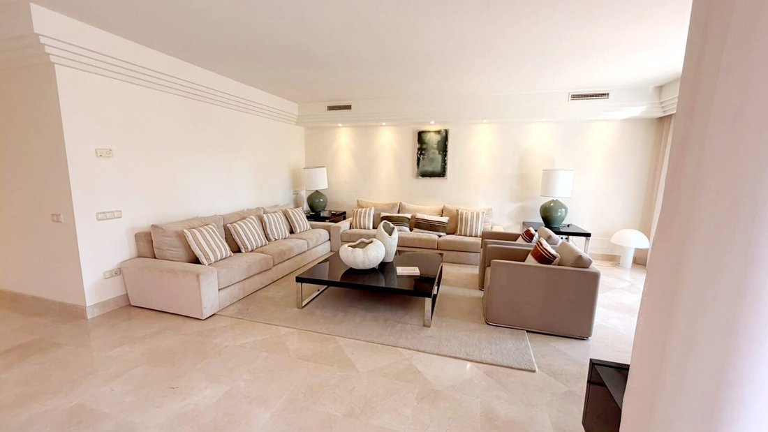 Appartement à Nueva Andalucia, Marbella, Espagne 1 - 18798341