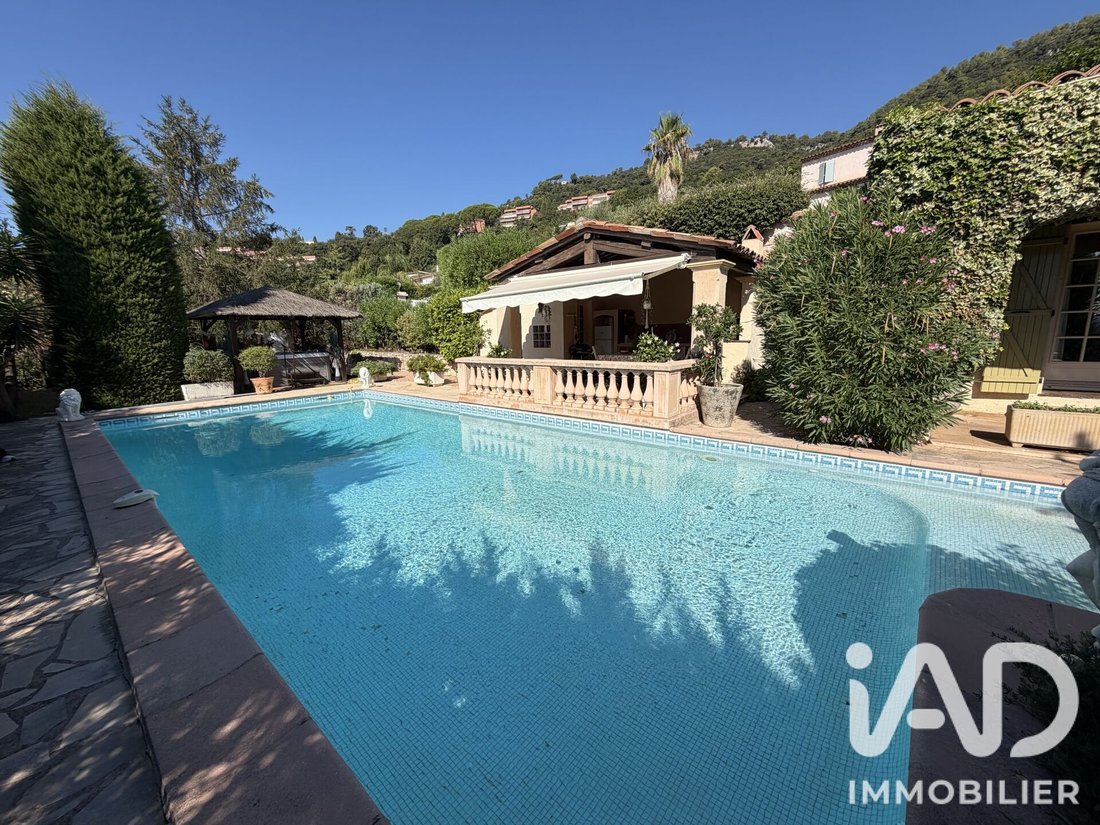 House in Grasse, Provence-Alpes-Côte d'Azur, France 3 - 18800167