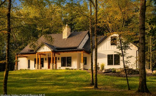House in Stone Ridge, New York, United States 1