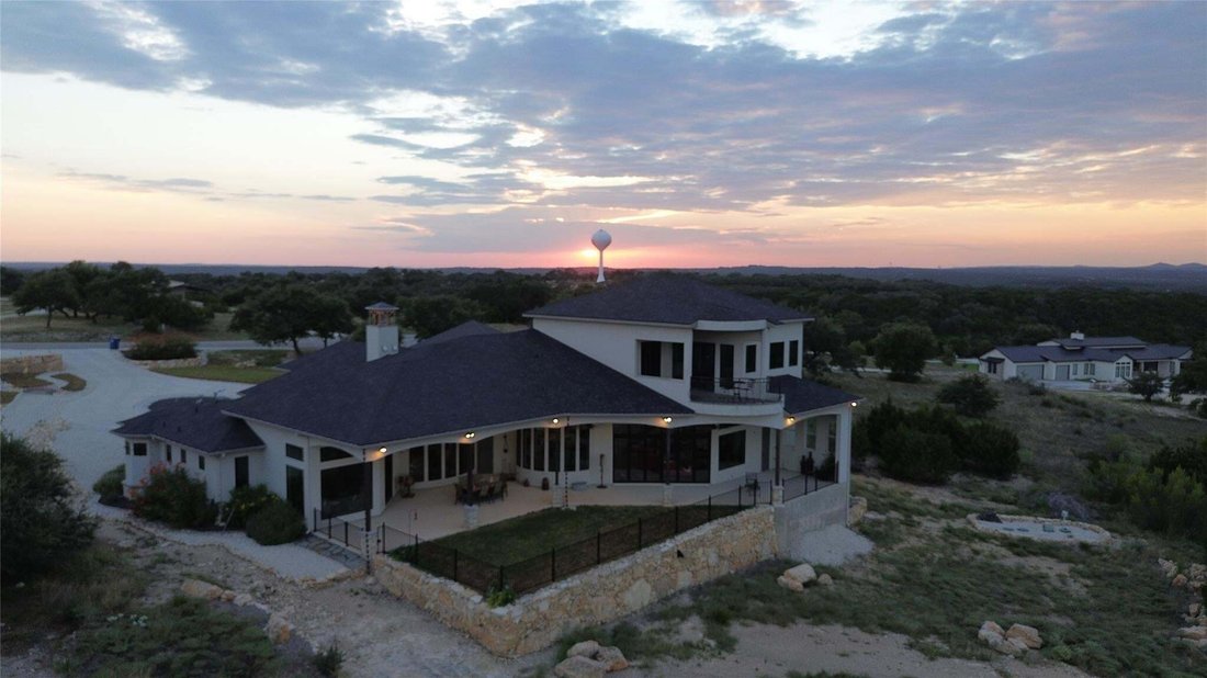 House in Canyon Lake, Texas, United States 1 - 18690277