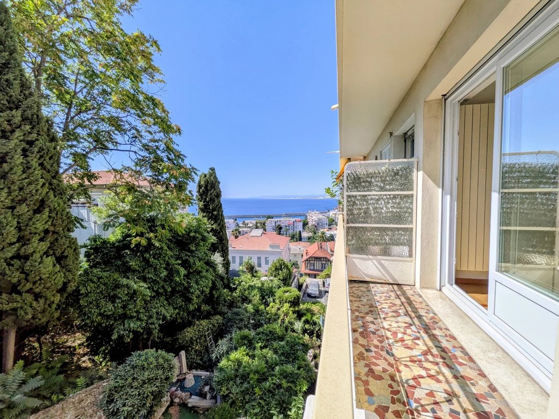 Apartamento en Niza, Provenza-Alpes-Costa Azul, Francia 1 - 18800265
