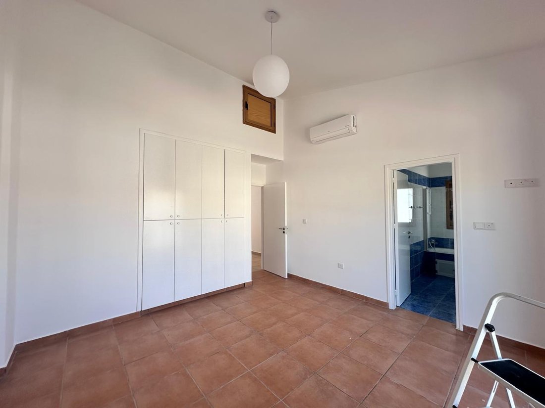Villa in Pegeia, Paphos, Zypern 2 - 18801390