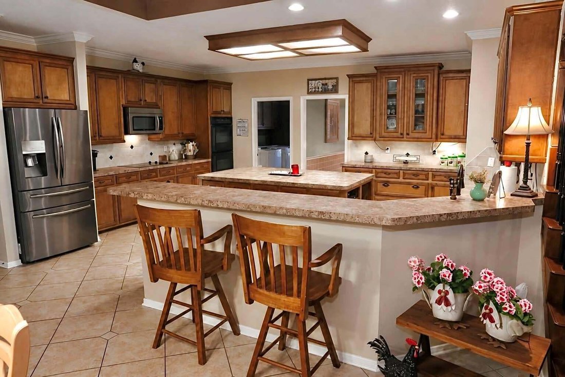 House in Sealy, Texas, United States 5 - 18801211