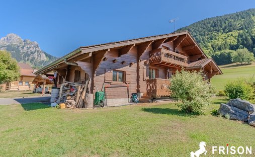 Chalet in Bernex, Auvergne-Rhône-Alpes, France 1