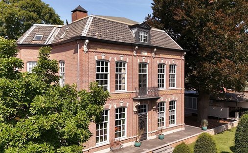 Villa en Vlijmen, Brabante Septentrional, Países Bajos 1