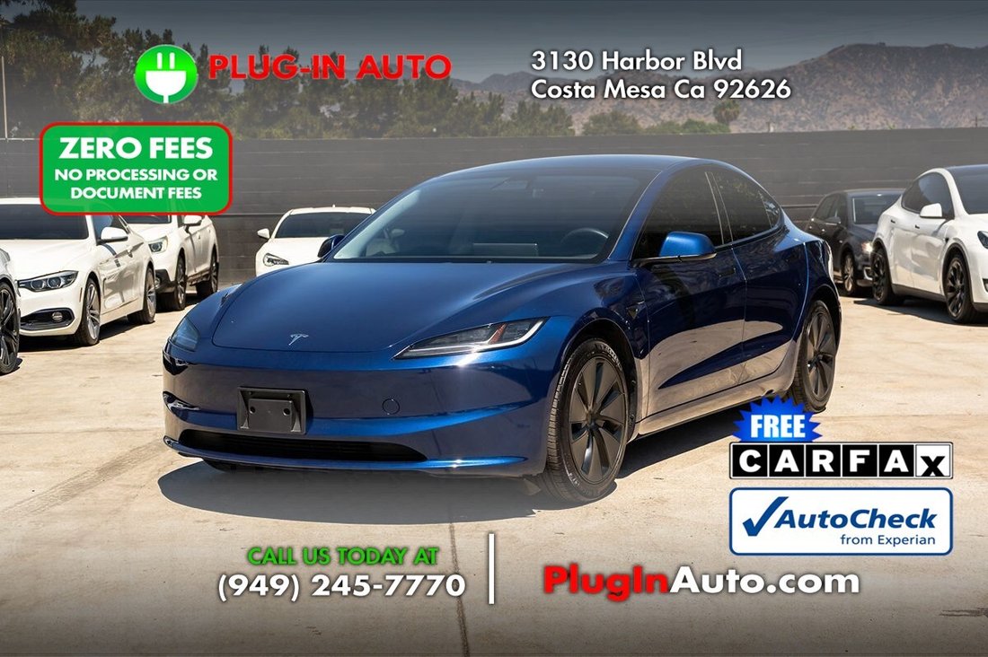 Sedan in Costa Mesa, CA, United States 1 - 18802644