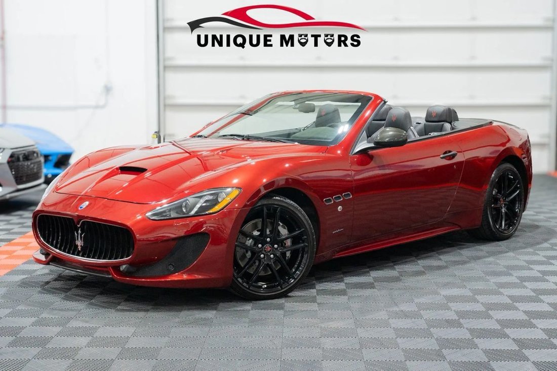 Cabriolet in Kent, WA, United States 1 - 18804521