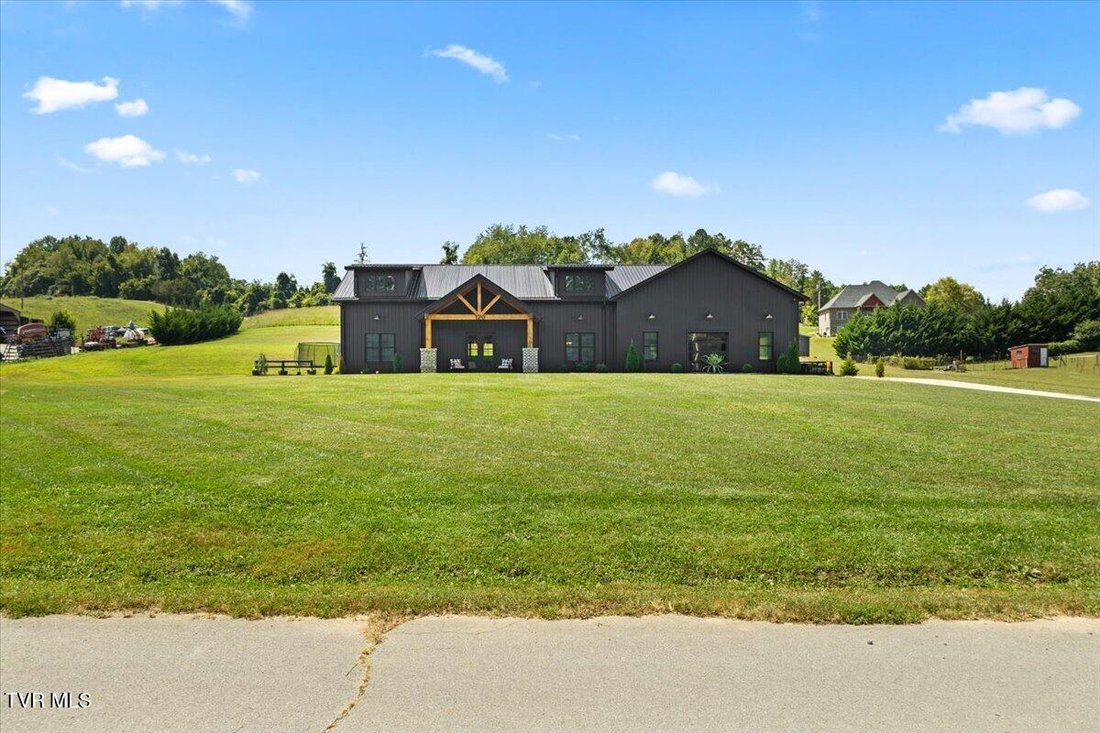 House in Elizabethton, Tennessee, United States 3 - 18794546