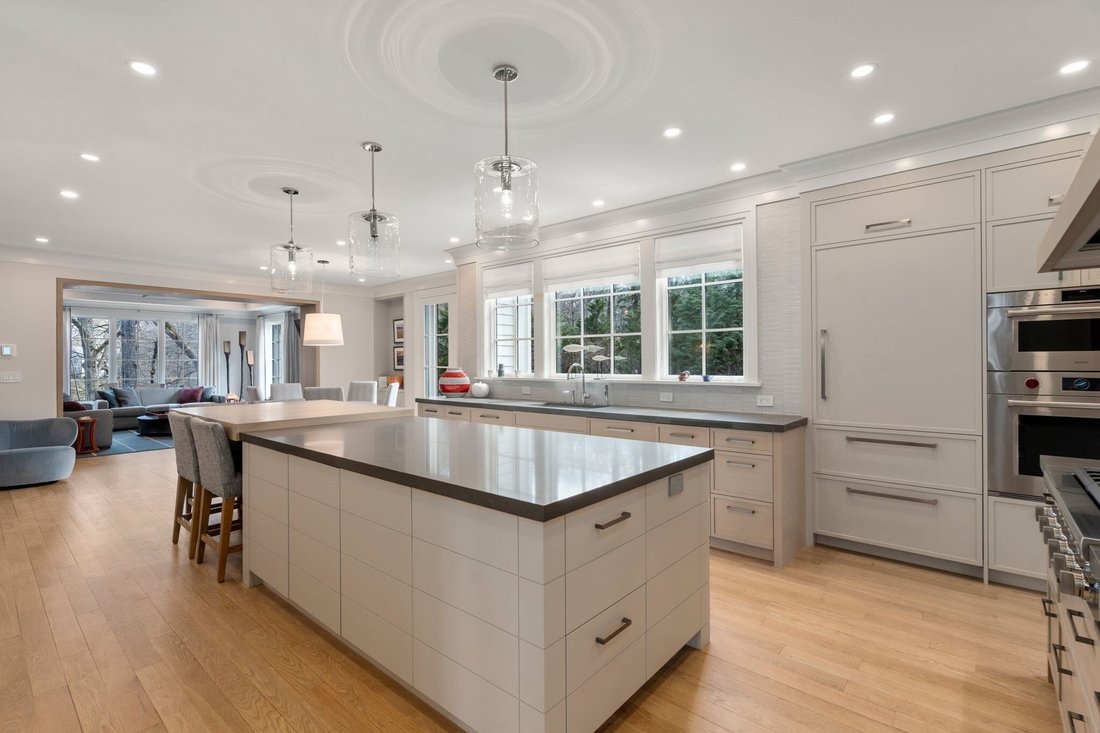 Maison à Weston, Massachusetts, États-Unis 3 - 17702670