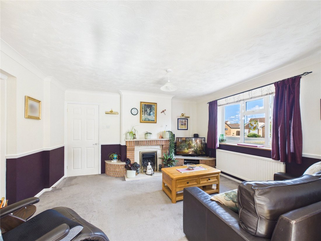 Bungalow in Horsford, England 5 - 18791664