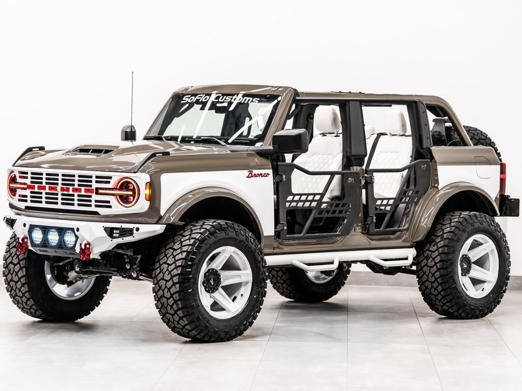 Ford Bronco 4X4 in Fort Lauderdale, FL, United States 1 - 18710552