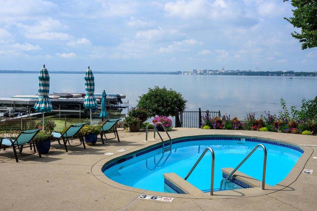 Condominio en Monona, Wisconsin, Estados Unidos 5 - 18791653
