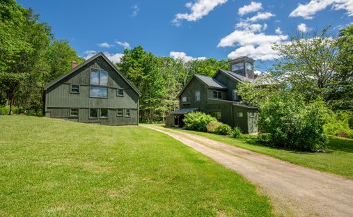 House in Washington, Maine, United States 1