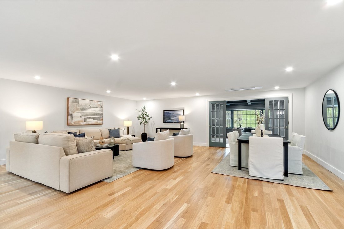 House in Concord, Massachusetts, United States 4 - 17932329