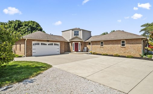 House in Ashville, Ohio, United States 1